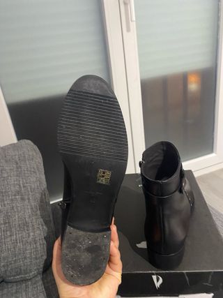 Botines negros piel