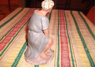 Figura pastor belén con cordero 20 cms