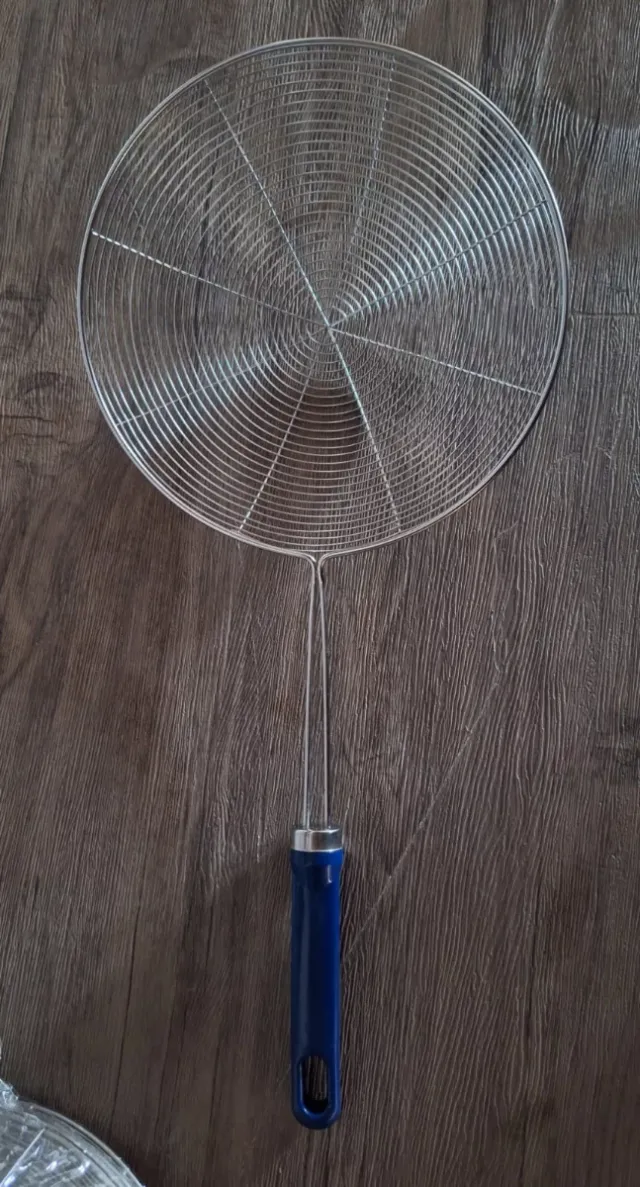 Lotto di 25 schiumarole da 20 cm