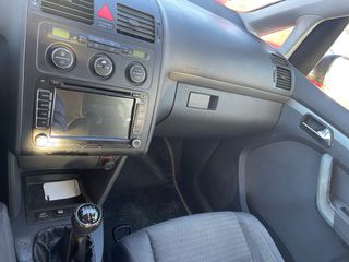 Volkswagen Touran 2005