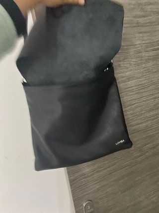 Bolso de piel negro