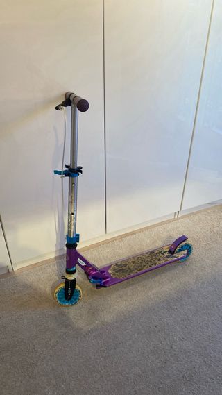 Patinete scooter Oxelo morado para niños