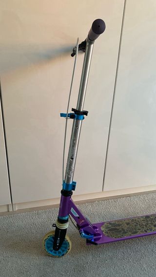 Patinete scooter Oxelo morado para niños