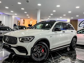 Mercedes-Benz GLC SUV 300DE AMG