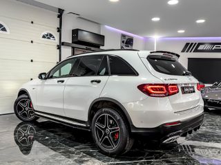 Mercedes-Benz GLC SUV 300DE AMG