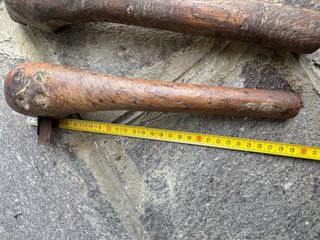 Antico raschietto da falegname in legno