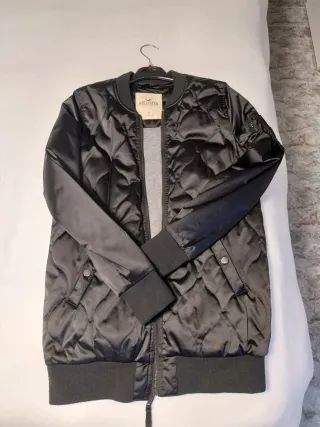 Chaqueta Hollister Talla S Negra