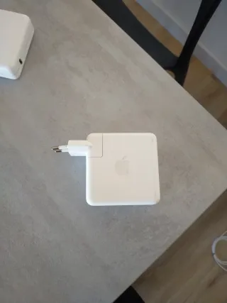 Cargador Apple MacBook Blanco SIN CABLE