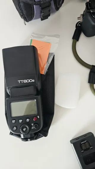 ​ZV-E10 PRO | 4875 Disparos | Lente G 18-105mm