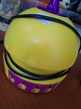 Inflador de globos eléctrico amarillo