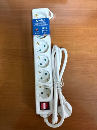 Base múltiple 6 tomas con interruptor