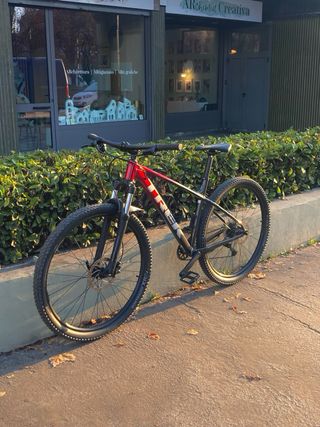 Trek Marlin 6 Bicicletta