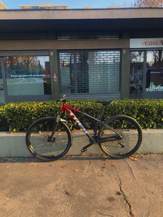 Trek Marlin 6 Bicicletta