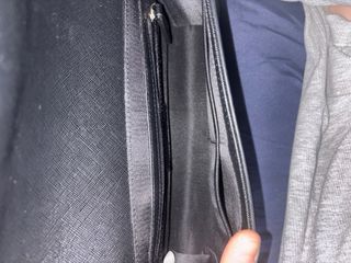 Bolso Valentino Negro Cadena Dorada