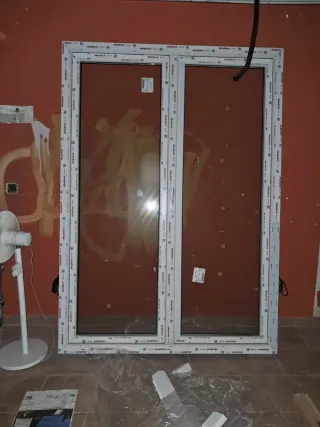 Ventanas y puertas de aluminio