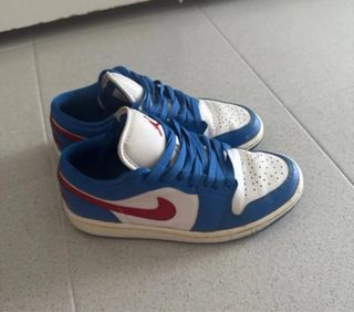 Zapatillas Jordan 1 Low Azul y Blanco