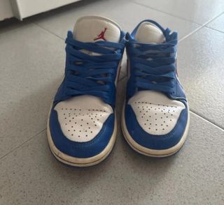 Zapatillas Jordan 1 Low Azul y Blanco
