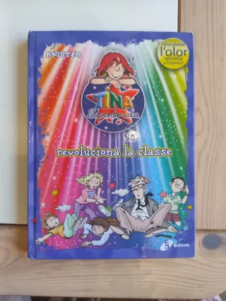 Tina Superbruixa revoluciona la classe (ed. COLOR)
