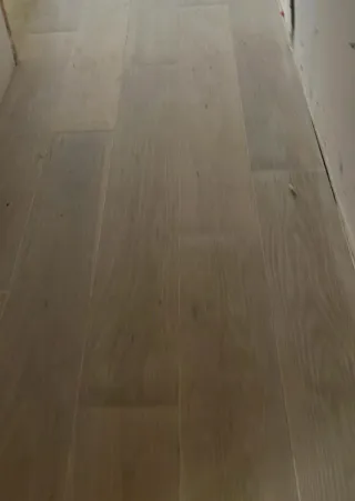 Porcelánico 20x120 efecto madera