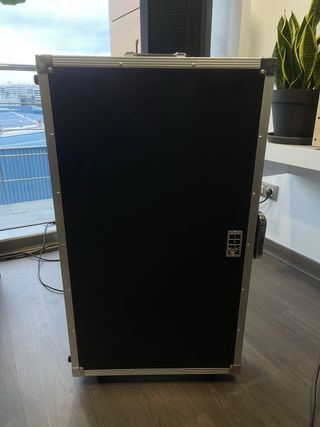 Pioneer DJ RX3 y caja de trasporte