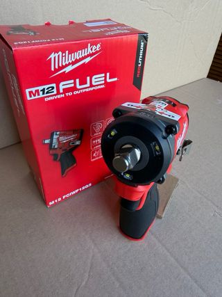 Avvitatore Milwaukee M12 FUEL