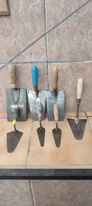 7 paletas de albañil