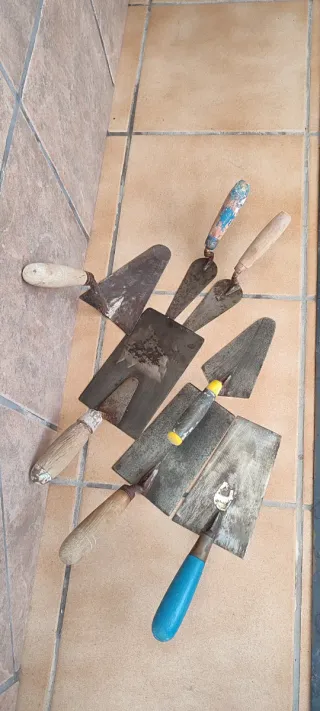 7 paletas de albañil