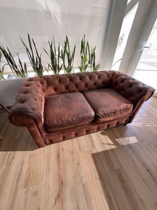 Sofá Chester 2 plazas antelina marrón