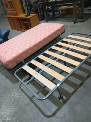 Pack Muebles: Sofá, Armario y Cama