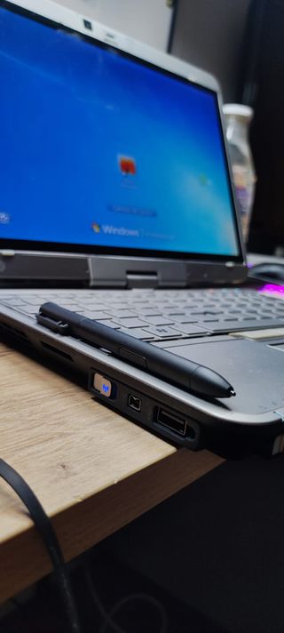 HP EliteBook 2740p Plata