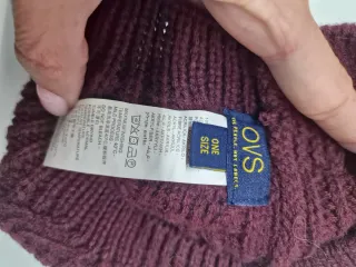 Cappello berretto cuffia bordeaux invernale