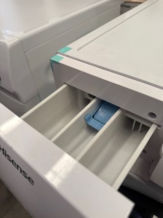 Lavadora Secadora Hisense 8/5 kg