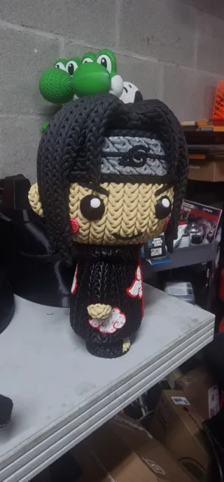 Figura Itachi Uchiha (Naruto) Efecto crochet