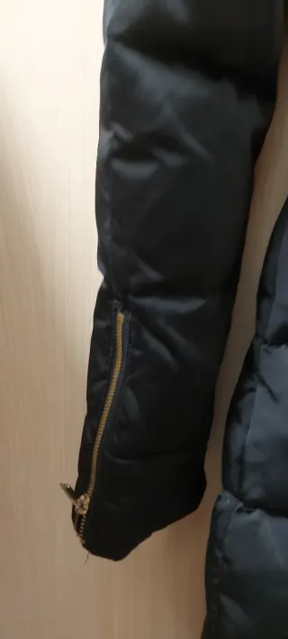 Abrigo de plumas negro