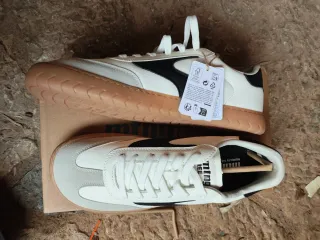 Deportivas mtmg Talla 42