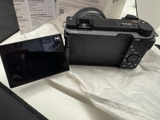 Sony ZV-E10 II + Obiettivo 16-50mm