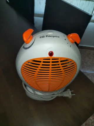 Calefactor Orbegozo Naranja y Blanco