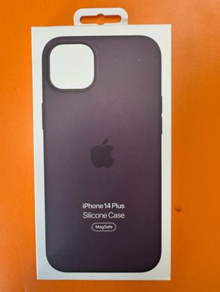 Cover iPhone 14 Plus in silicone Elderberry originale