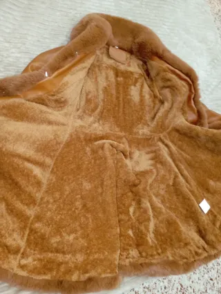 Abrigo Marrón con Pelo( REGALO BOLSO de mano