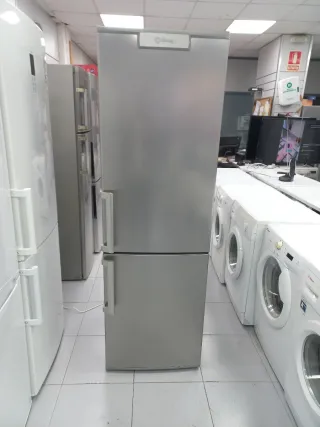 Nevera Balay plateada combi nofrost