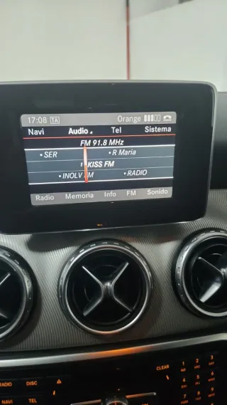 Pantalla Navegador Mercedes-Benz GLA 200