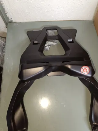 Soporte Portamaletas Yamaha MT-09 (21-23)