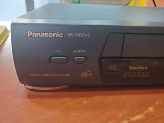 Reproductor Panasonic NV-HD640 HiFi VHS