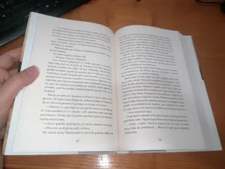 Libro: LA CRUZADA Florencia Canale