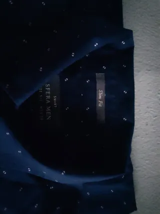 Lote 2 Camisas Chico Azul Marino y Blanca