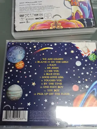 DVD MIKA Live Parc des Princes Paris + CD The Boy