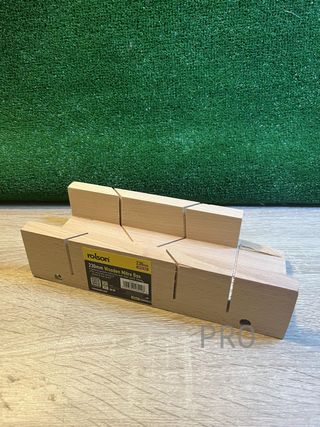 Caja de ingletes Rolson