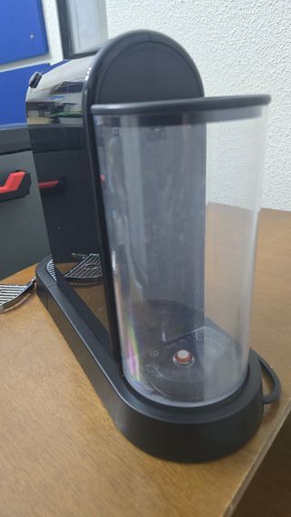 Cafetera DeLonghi Cápsulas