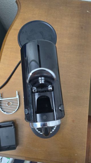 Cafetera DeLonghi Cápsulas