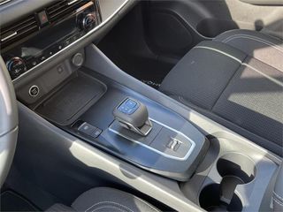 Nissan Qashqai 2022 158 CV SOLO 62 MIL KMS